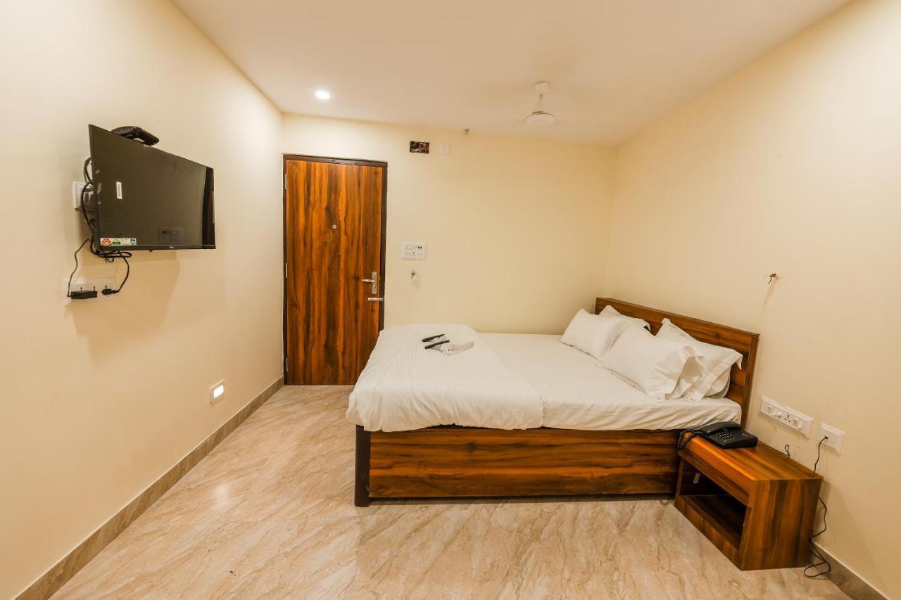 Hotel Holiday Express كولكاتا المظهر الخارجي الصورة