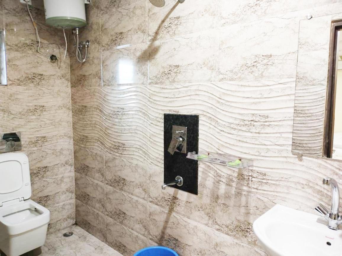 Hotel Holiday Express كولكاتا المظهر الخارجي الصورة